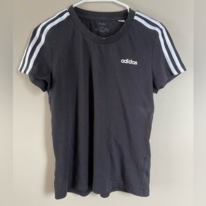 Adidas T-Shirt